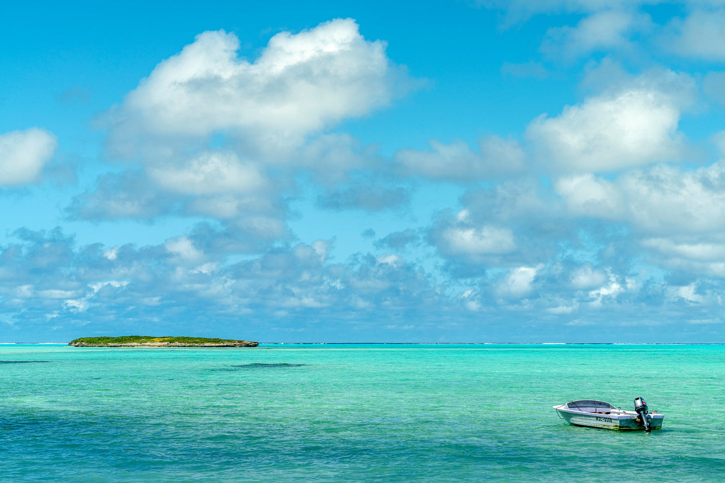 Solitary Voyage – Tranquility on the Open Ocean