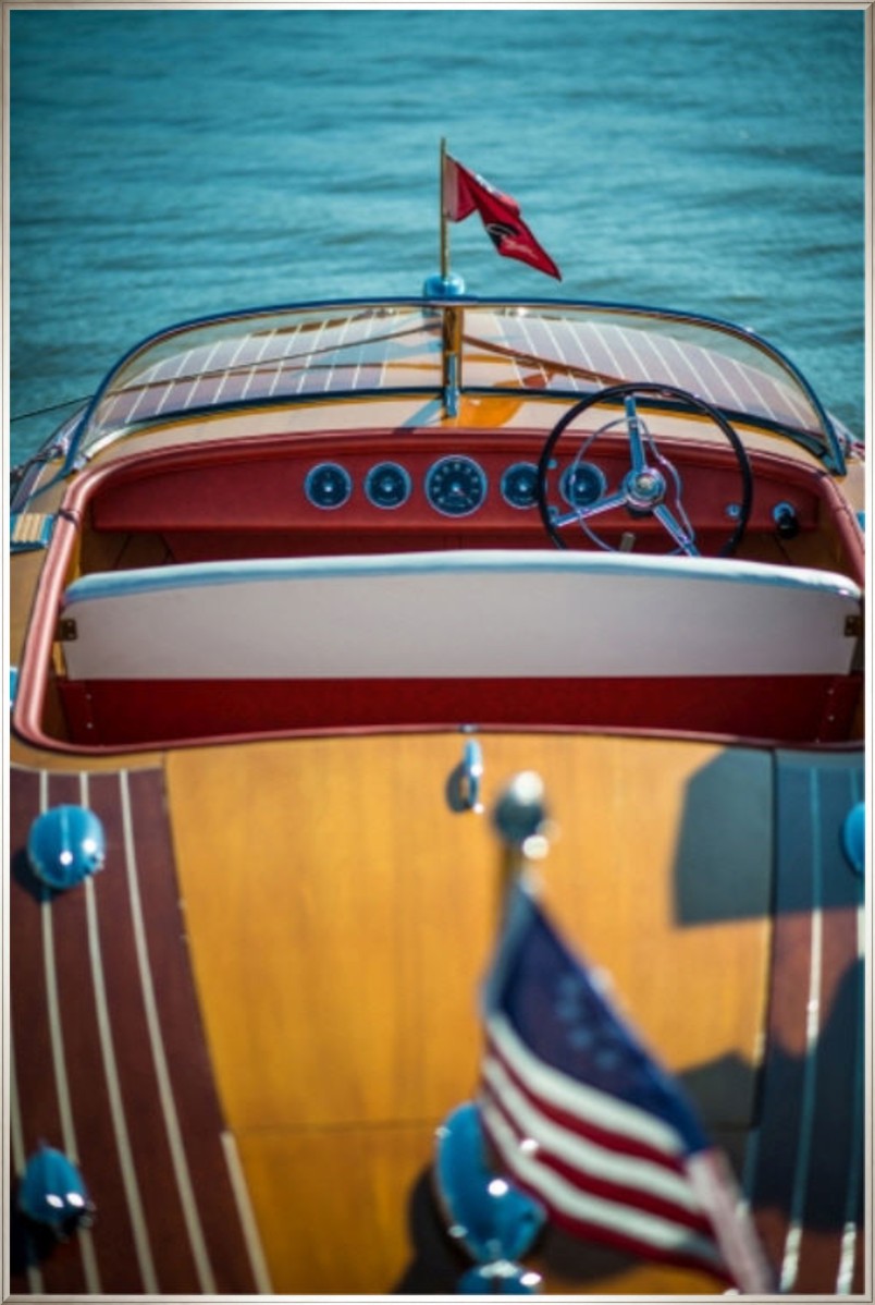 Freedom Afloat 30" x 45" Silver frame